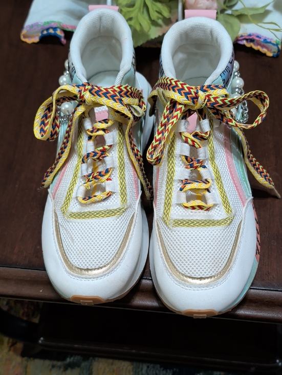 Shoes - Women's Fashion Sneakers Mktd. under Nicola Pearl Laced Sneakers, Size 9.5-10